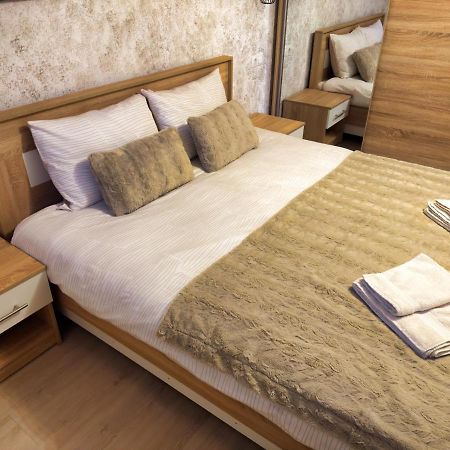 Signal Suites With Garden & Mountain View Брашов Экстерьер фото